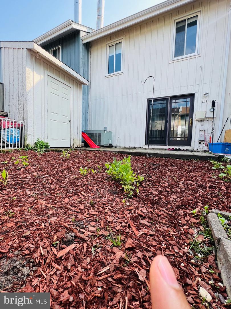 13334 Apgar Pl