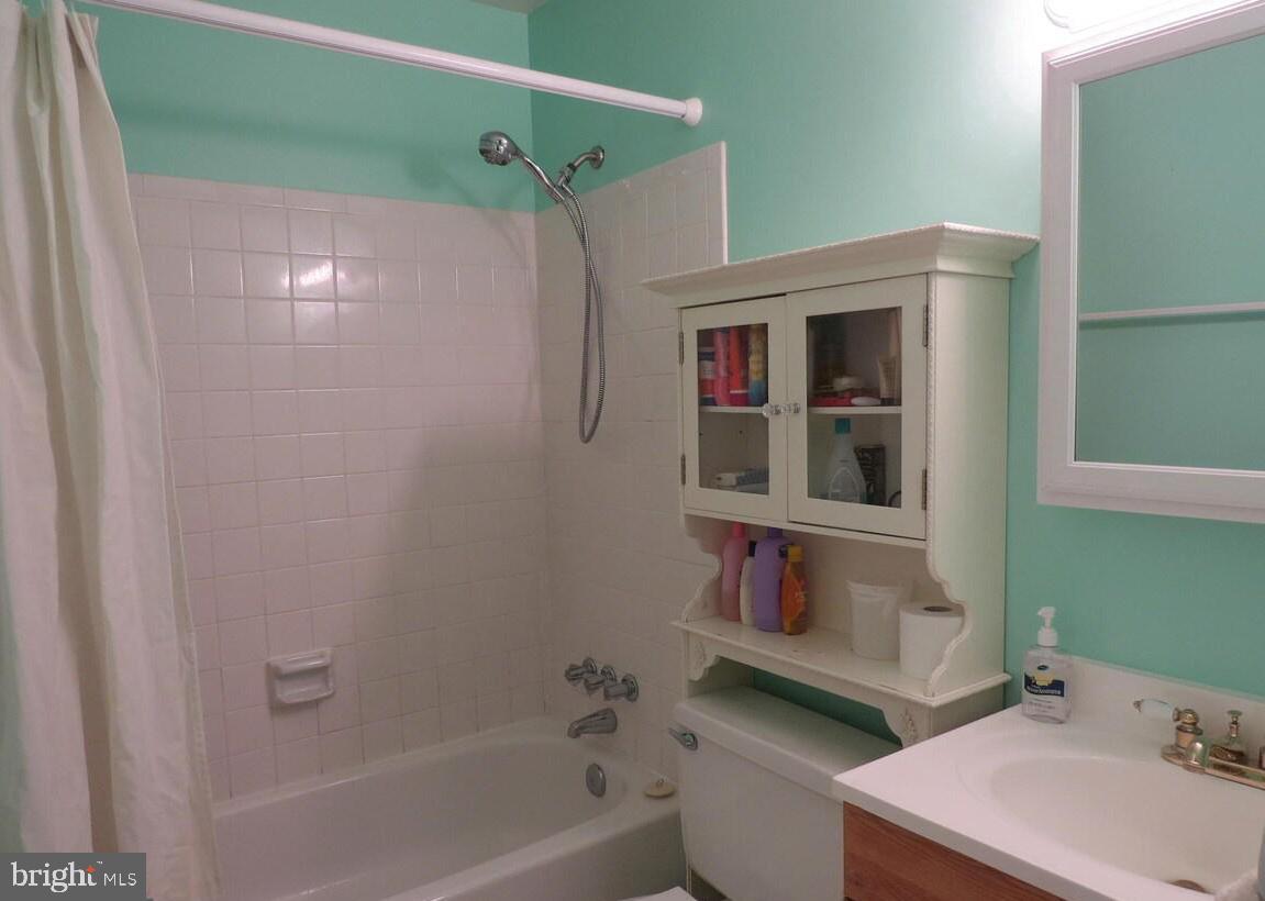 13334 Apgar Pl