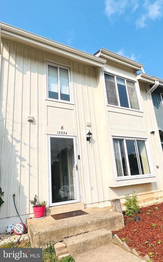 13334 Apgar Pl