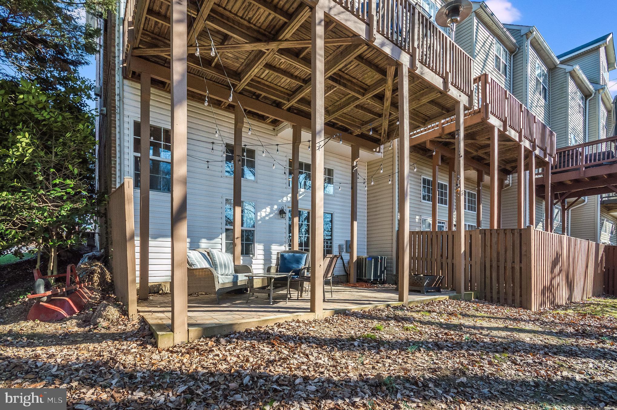 6450 Waterfield Rd