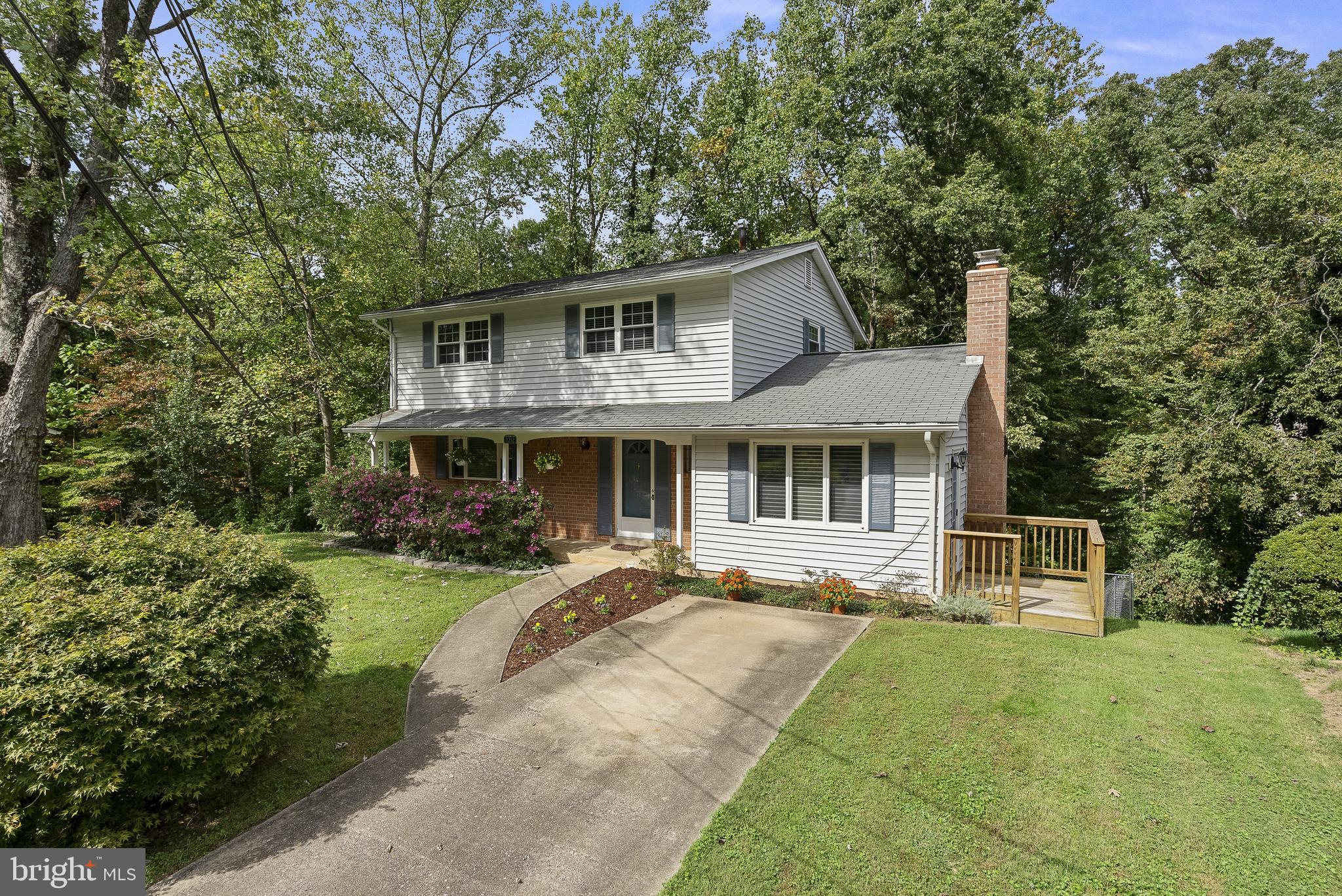8212 Springfield Village Dr