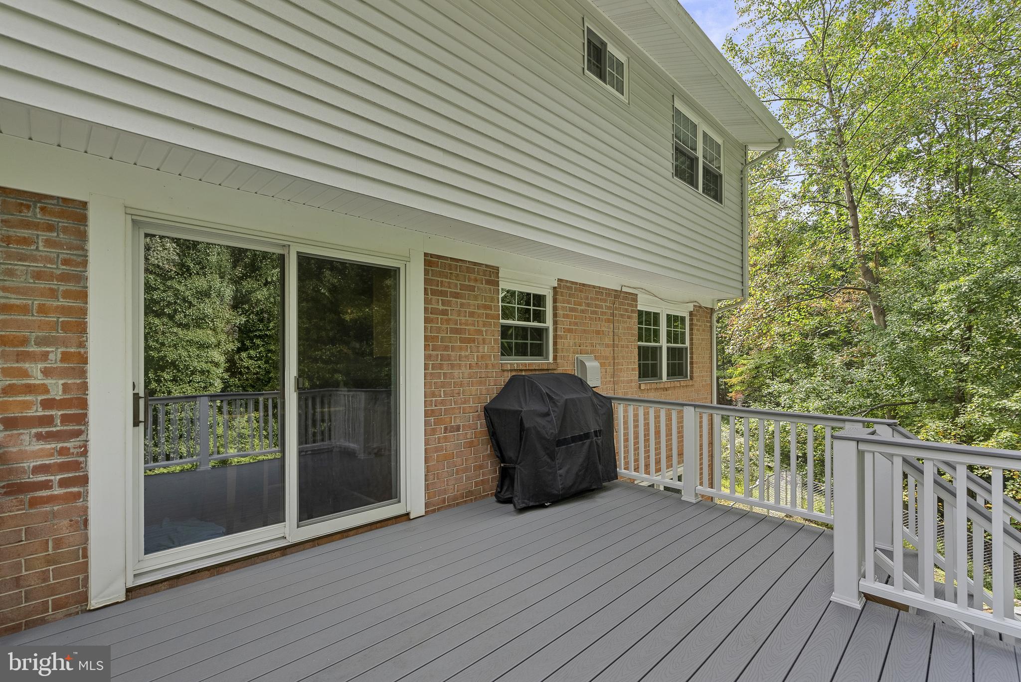8212 Springfield Village Dr