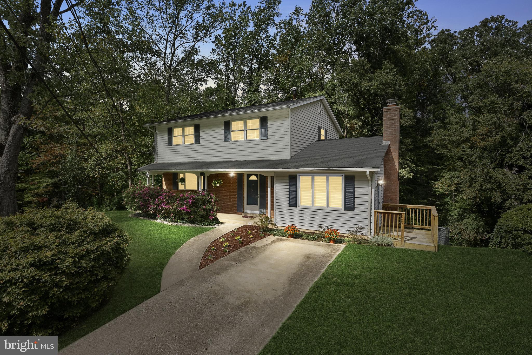 8212 Springfield Village Dr