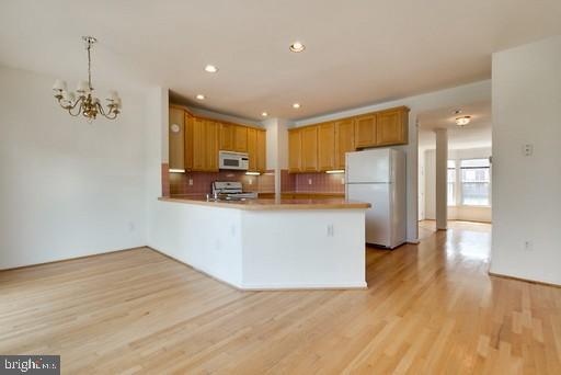 6333 Dunman Way