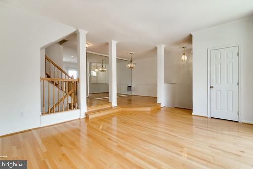 6333 Dunman Way