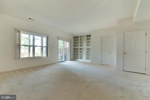 6333 Dunman Way