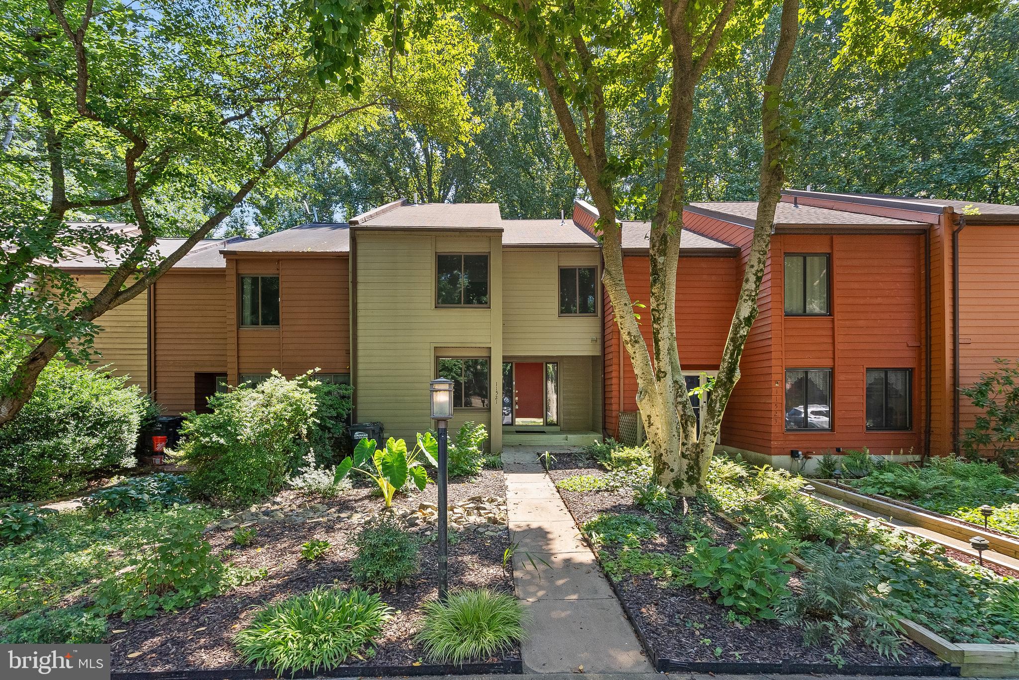 11521 Hearthstone Ct