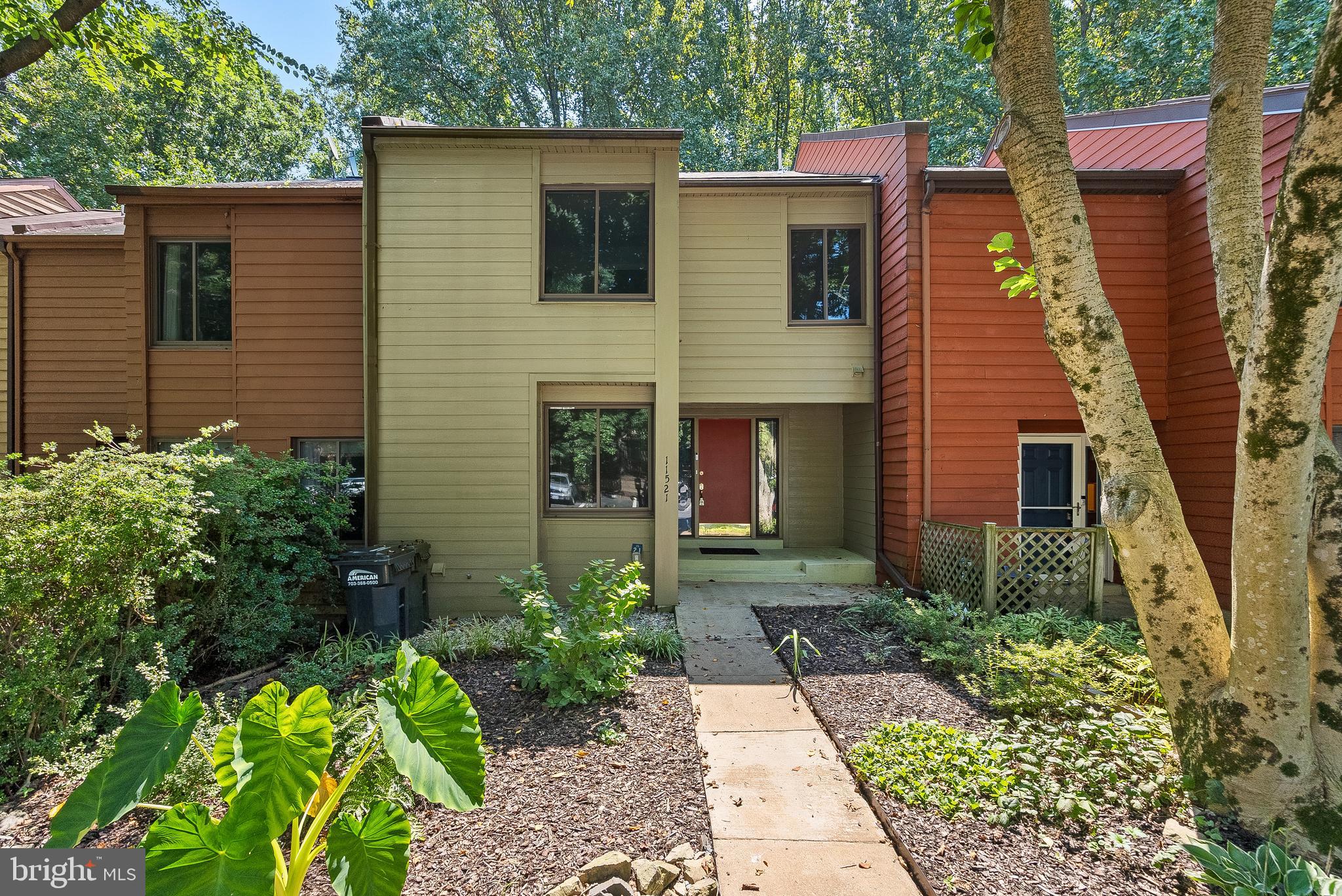 11521 Hearthstone Ct