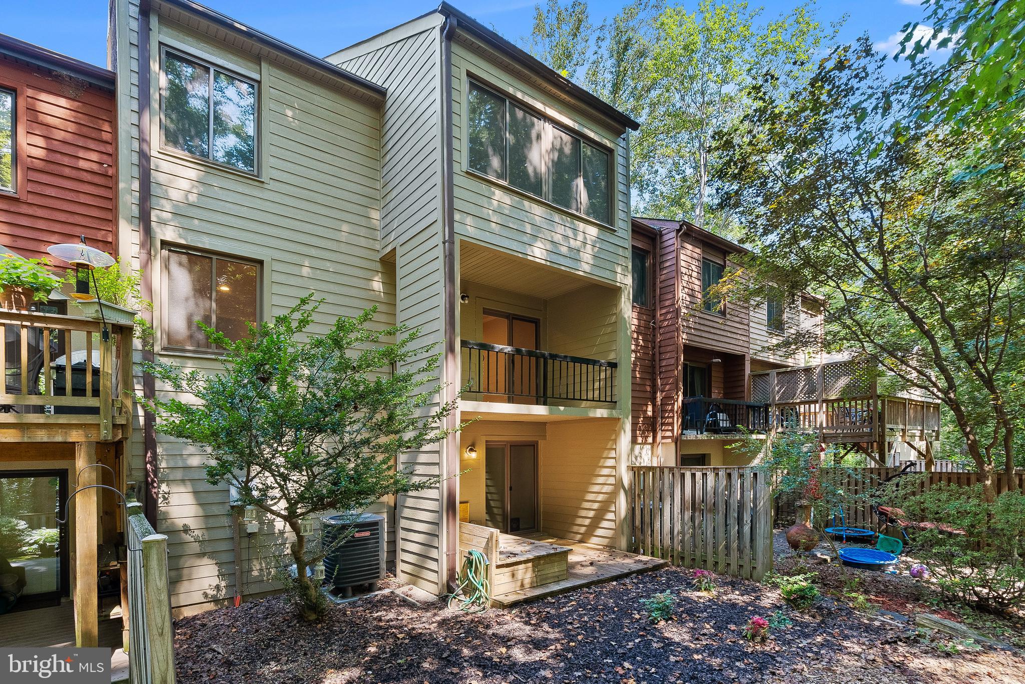 11521 Hearthstone Ct