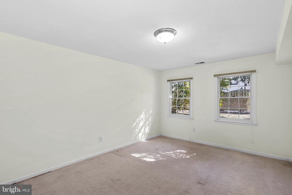 2220 Central Ave