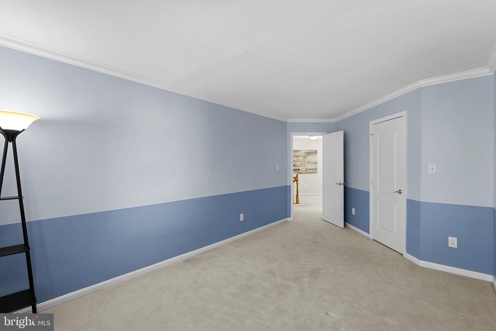 2220 Central Ave