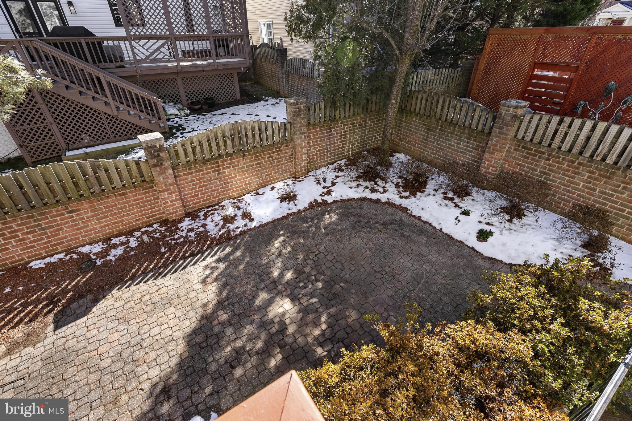 2220 Central Ave
