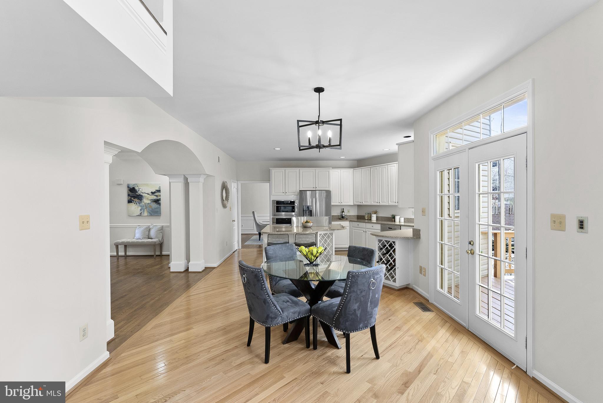 2201 Central Ave
