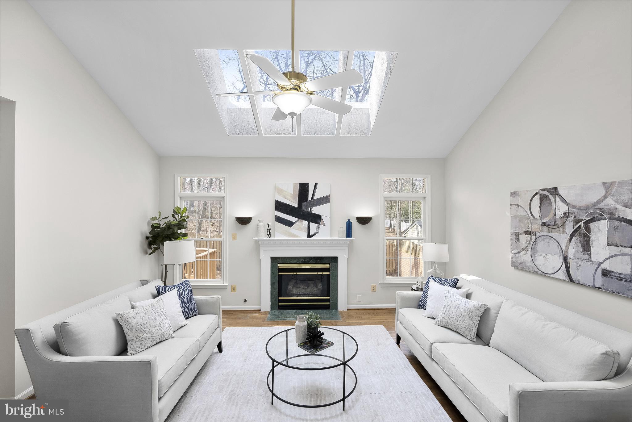 2201 Central Ave