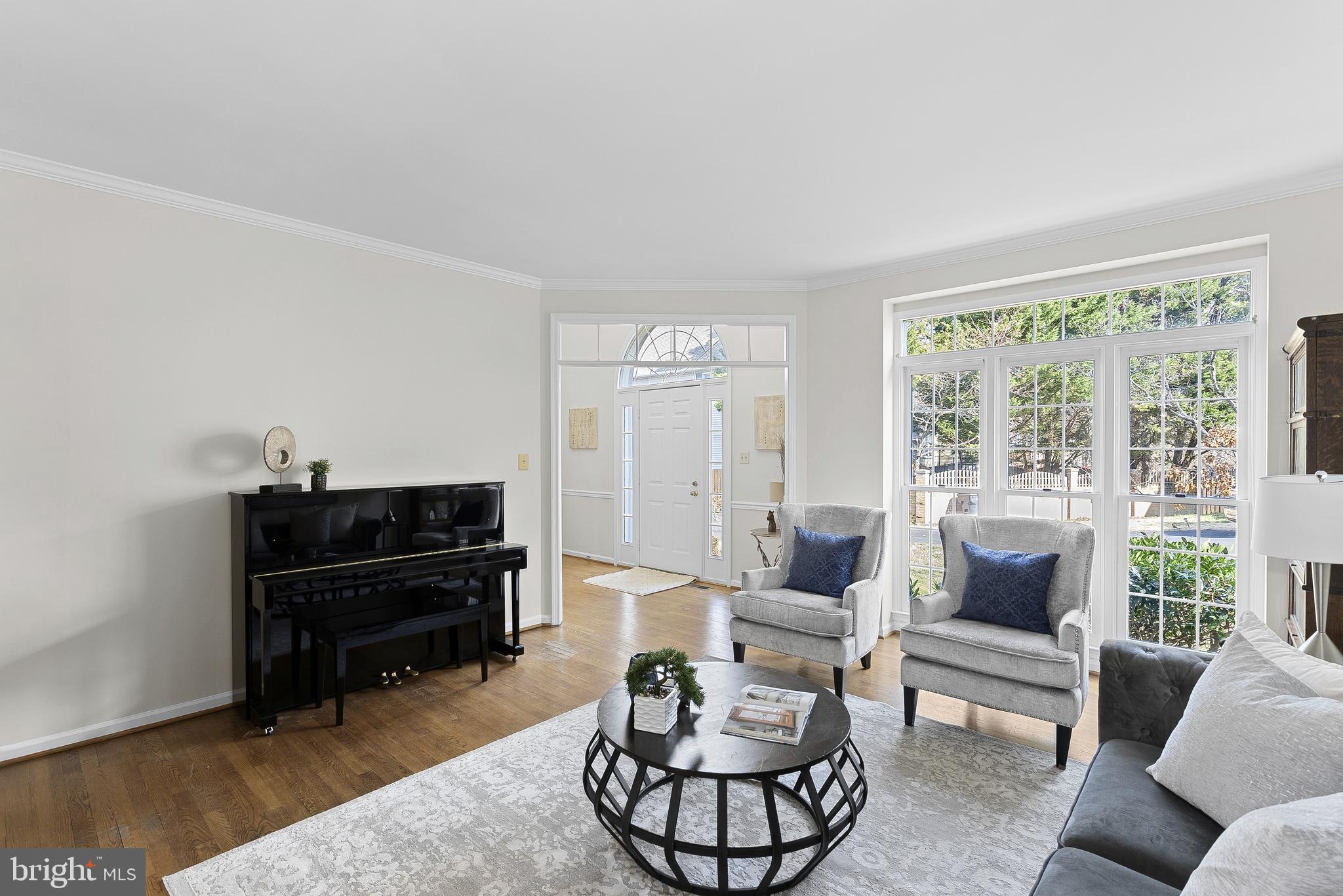 2201 Central Ave