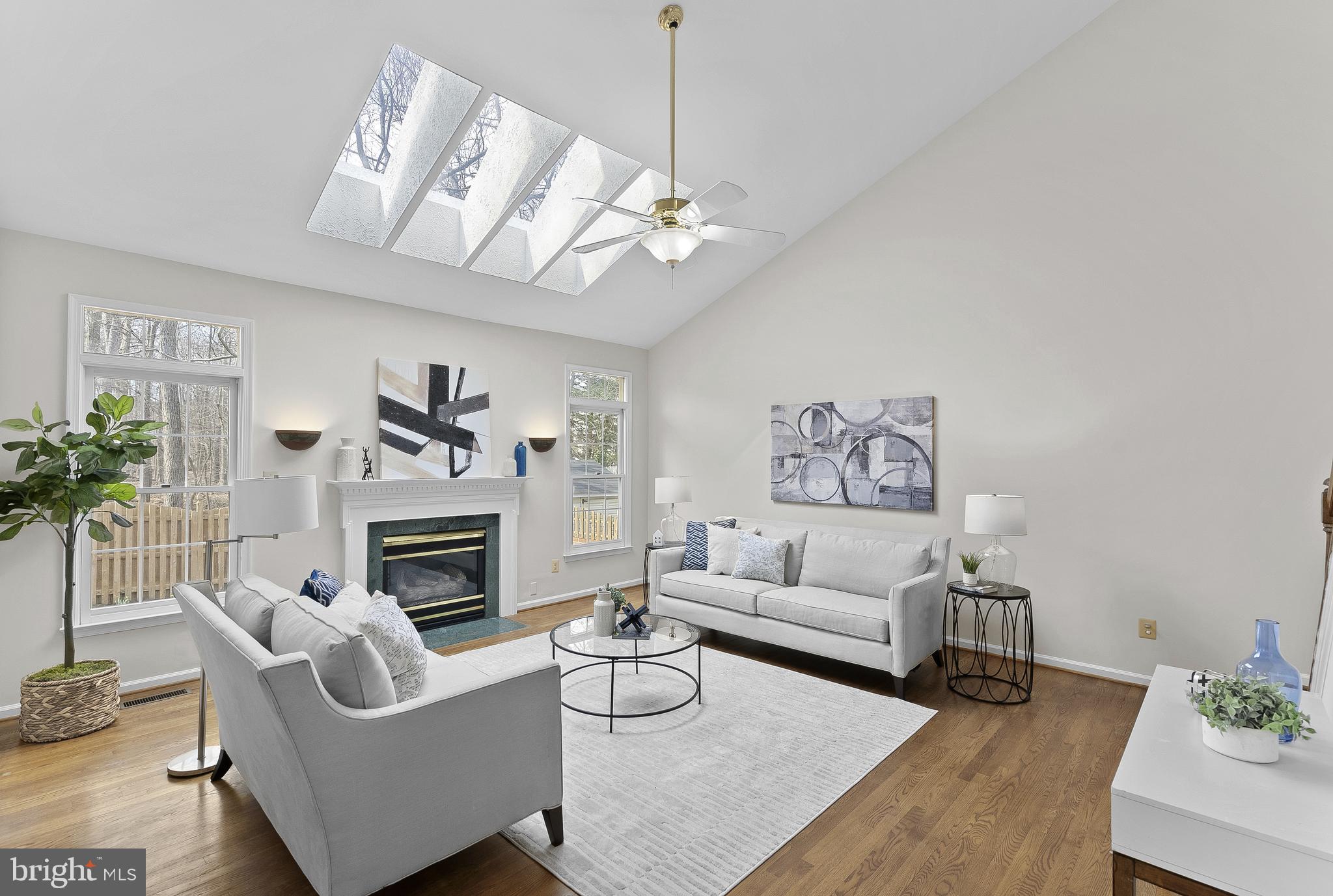 2201 Central Ave