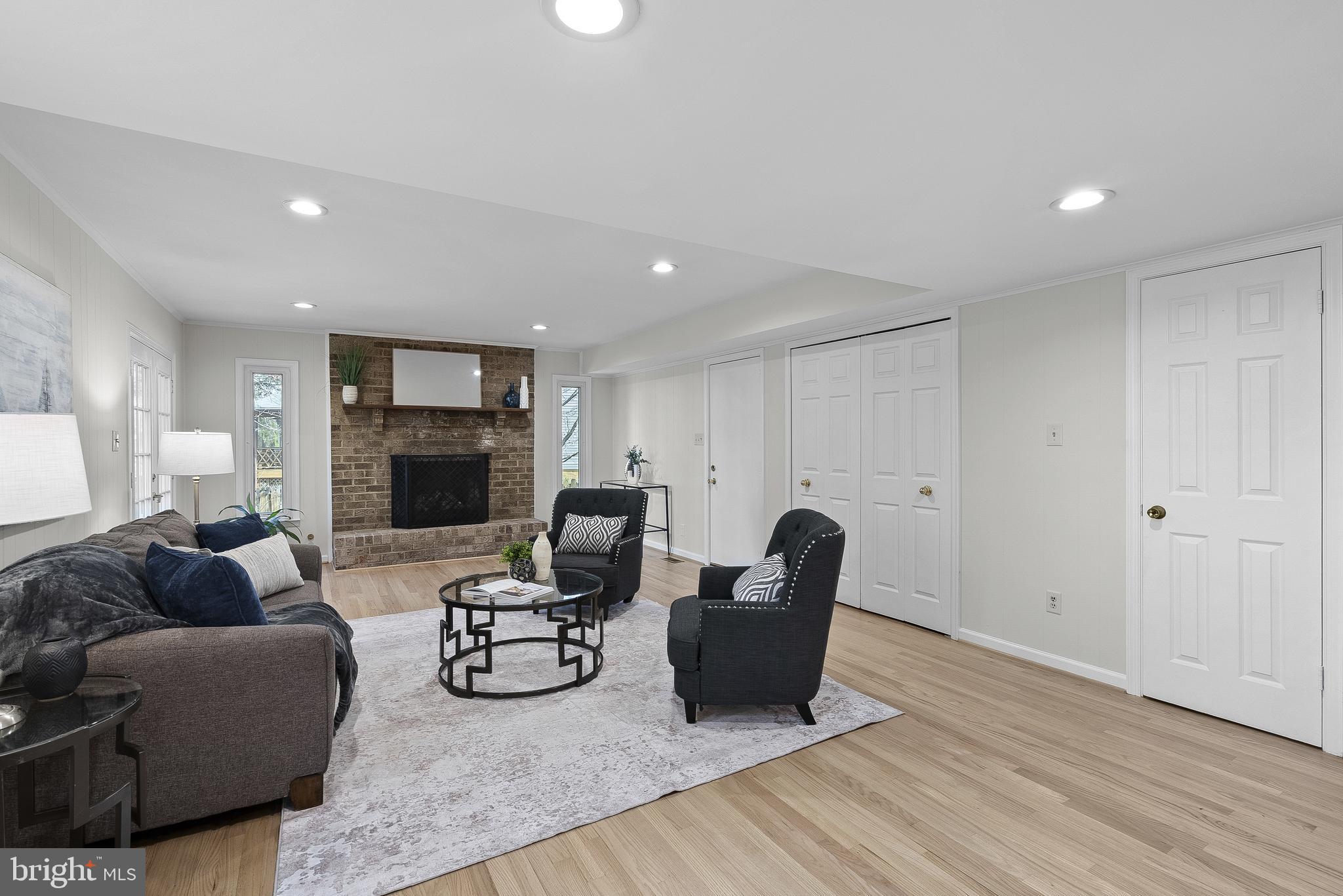 13908 Poplar Tree Rd
