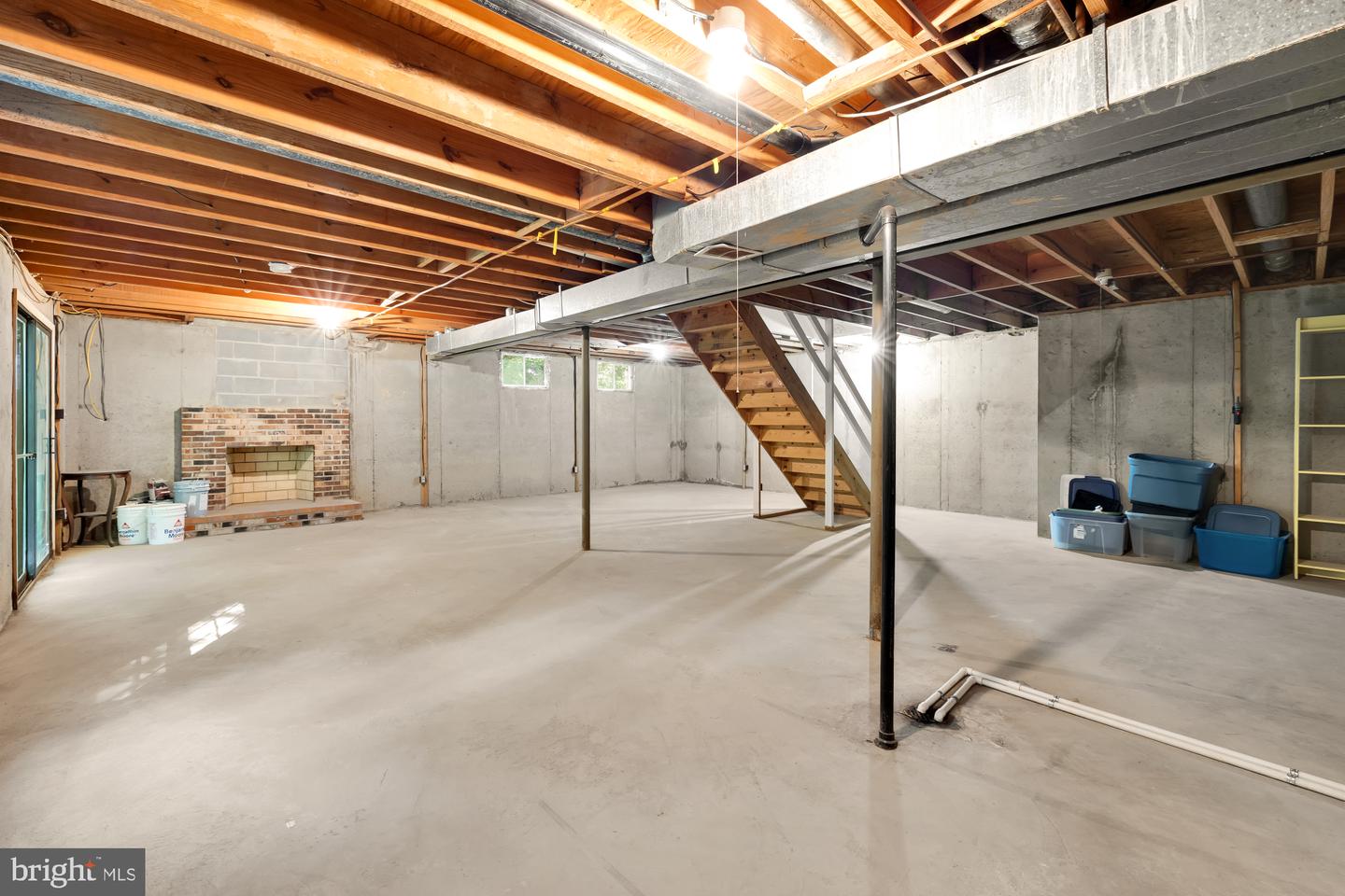 12141 Westwood Hills Dr