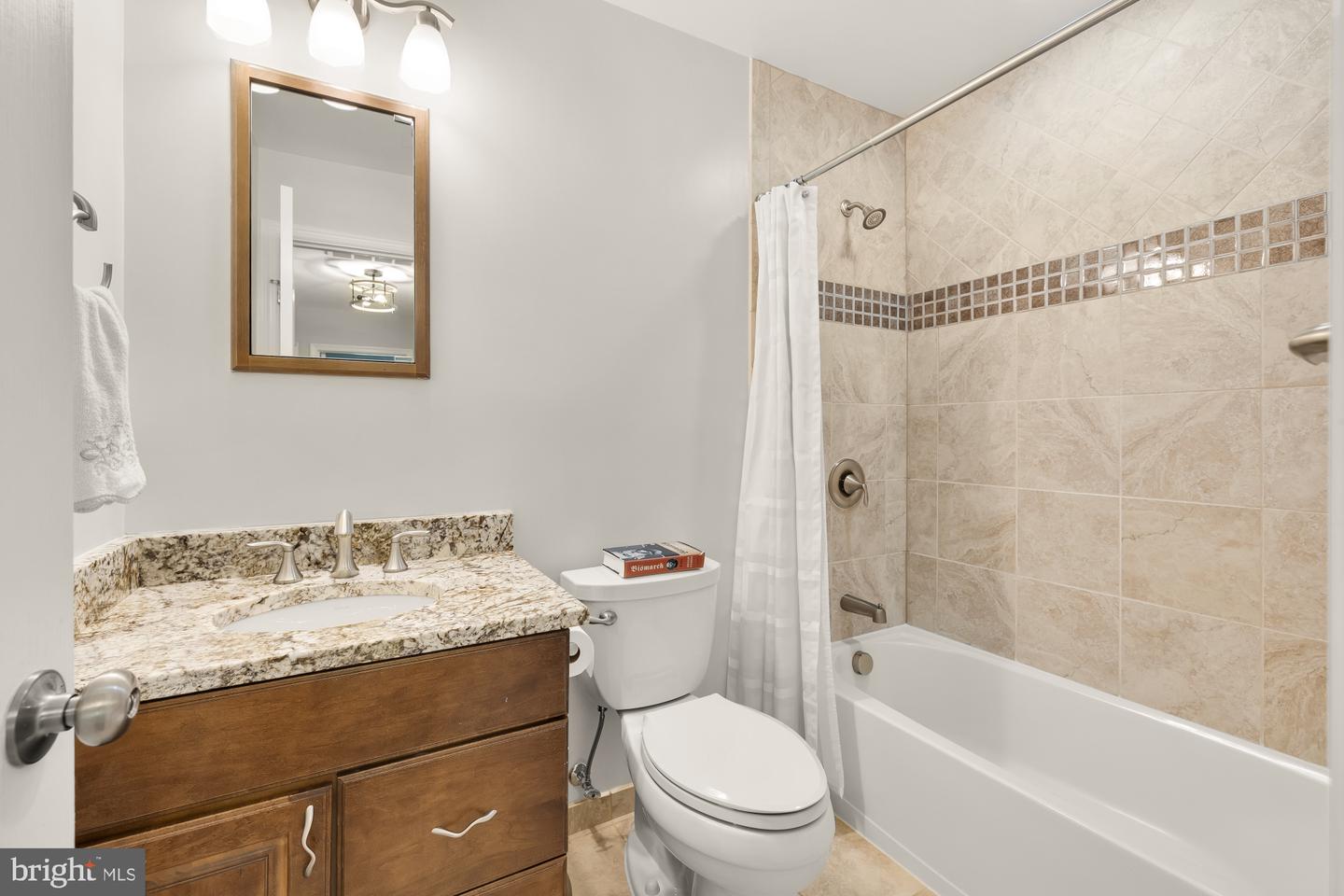 12141 Westwood Hills Dr