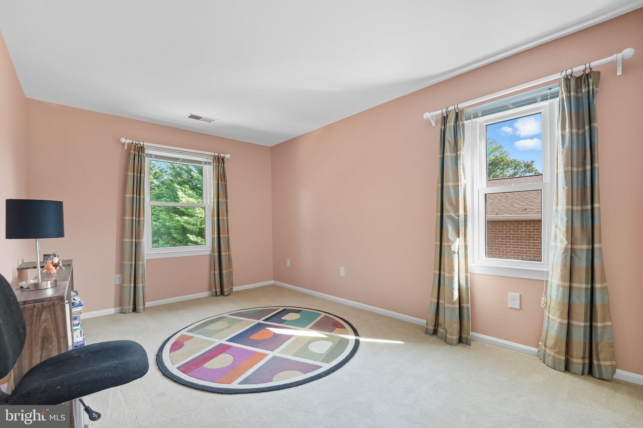 9616 VILLAGESMITH WAY