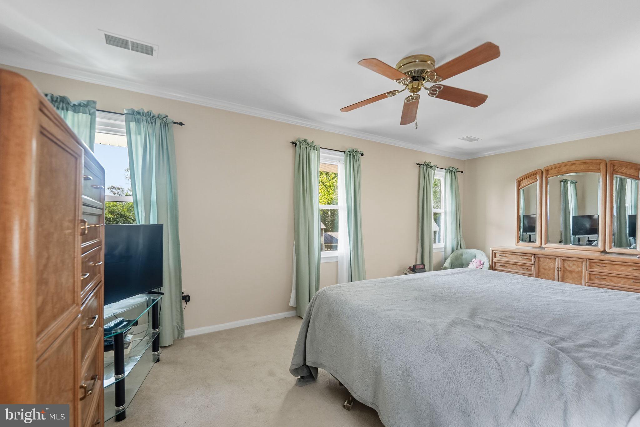 9616 VILLAGESMITH WAY