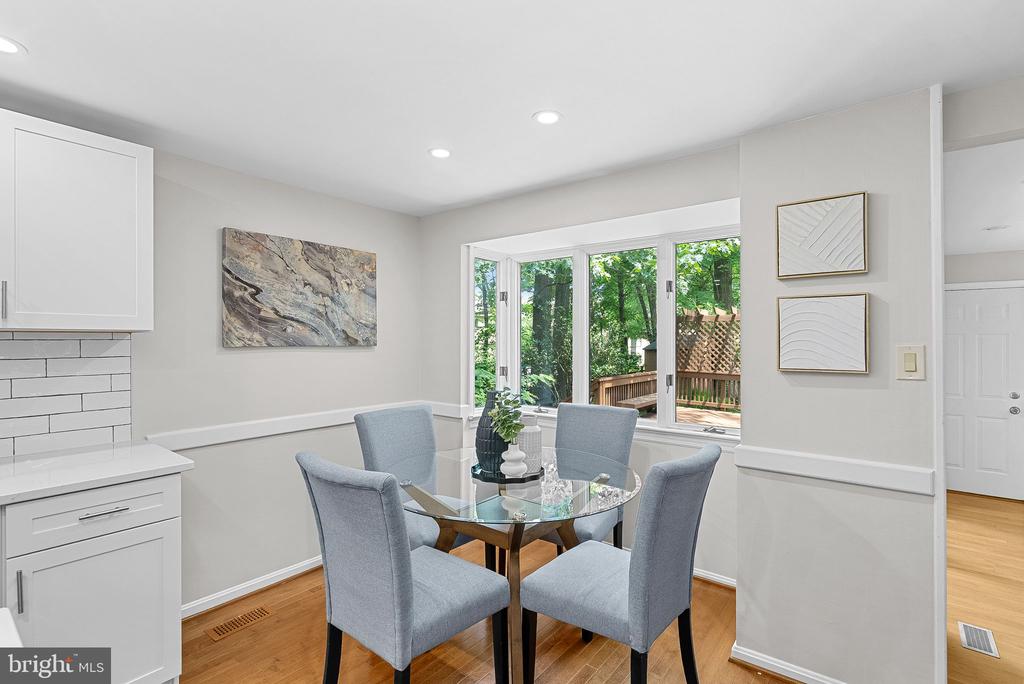 2284 DOSINIA COURT