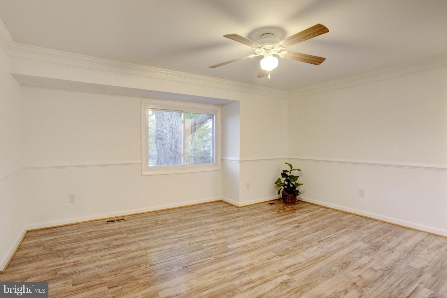 208 Sanderson Dr #225
