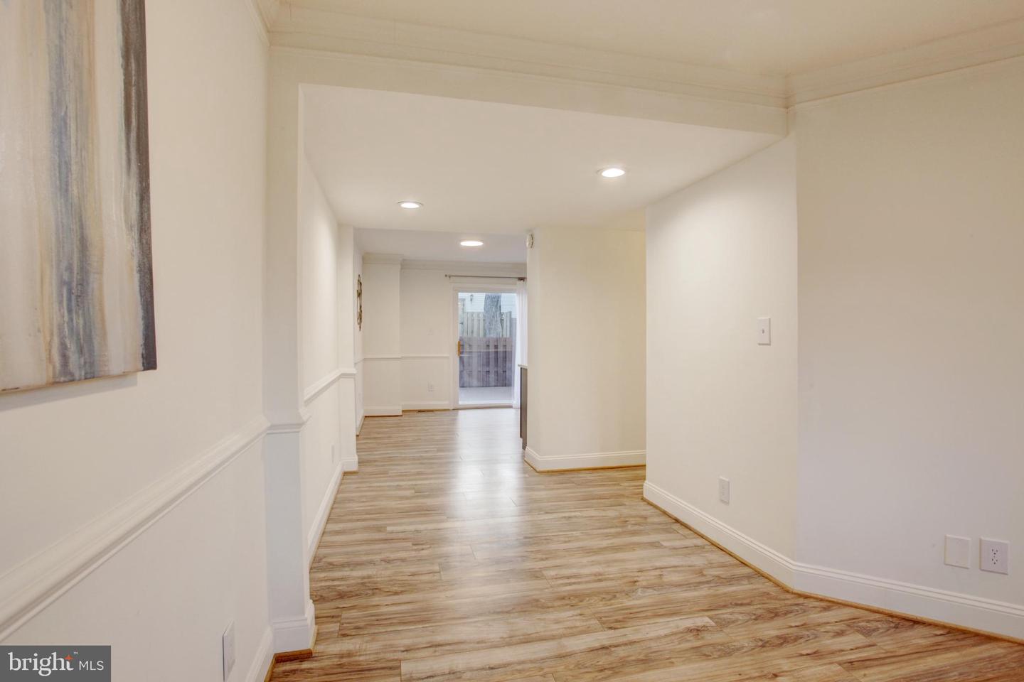 208 Sanderson Dr #225