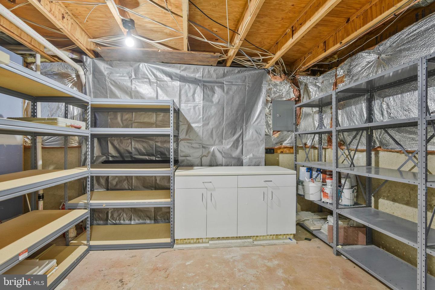 1 Bentmoor Ct