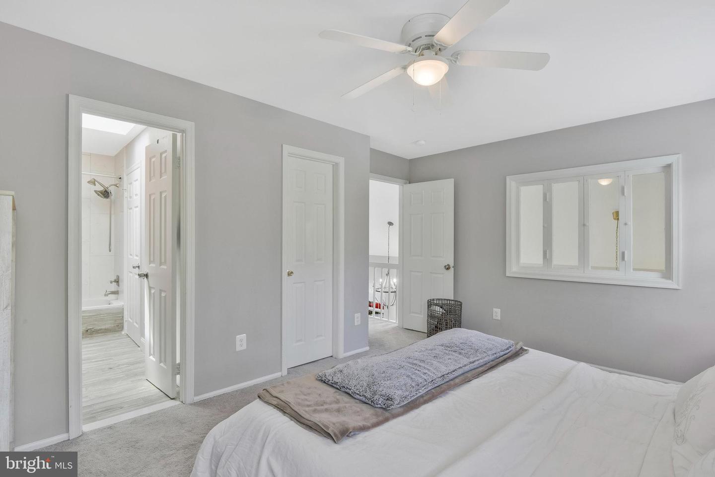 1 Bentmoor Ct