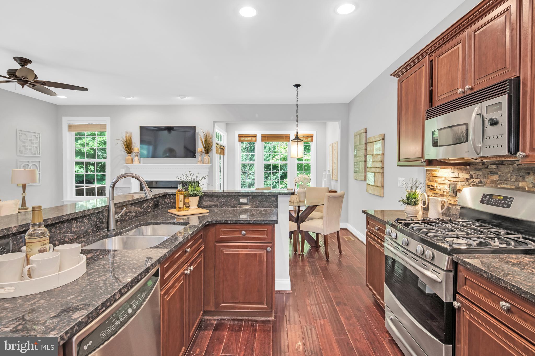 20366 Center Brook Sq