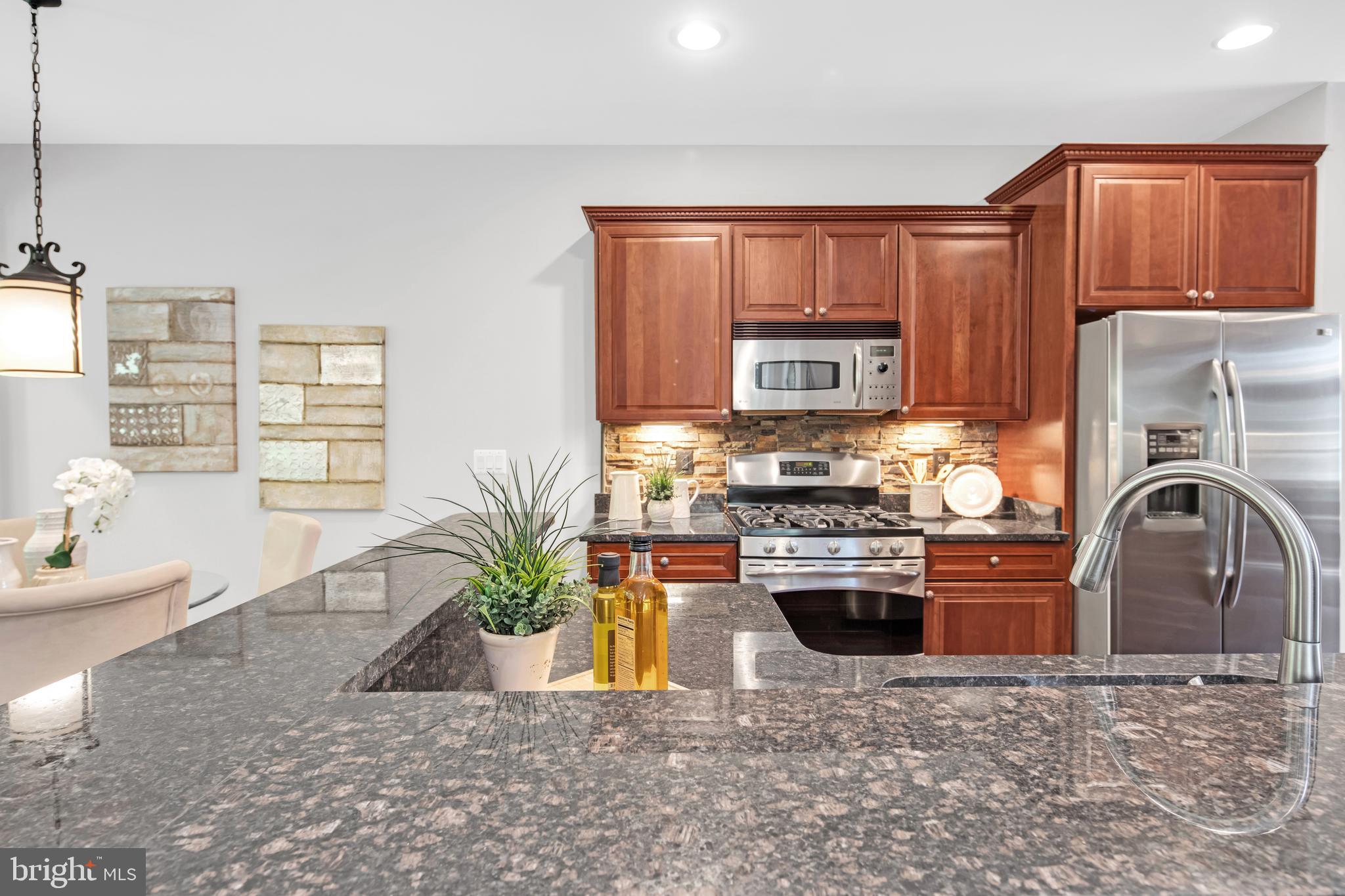 20366 Center Brook Sq