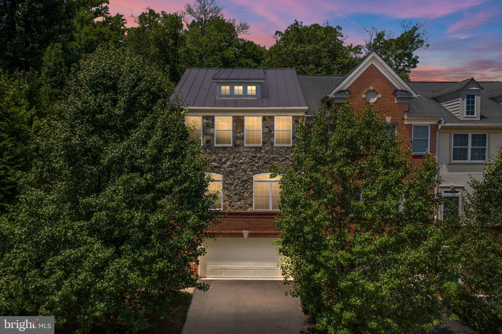 20366 Center Brook Sq