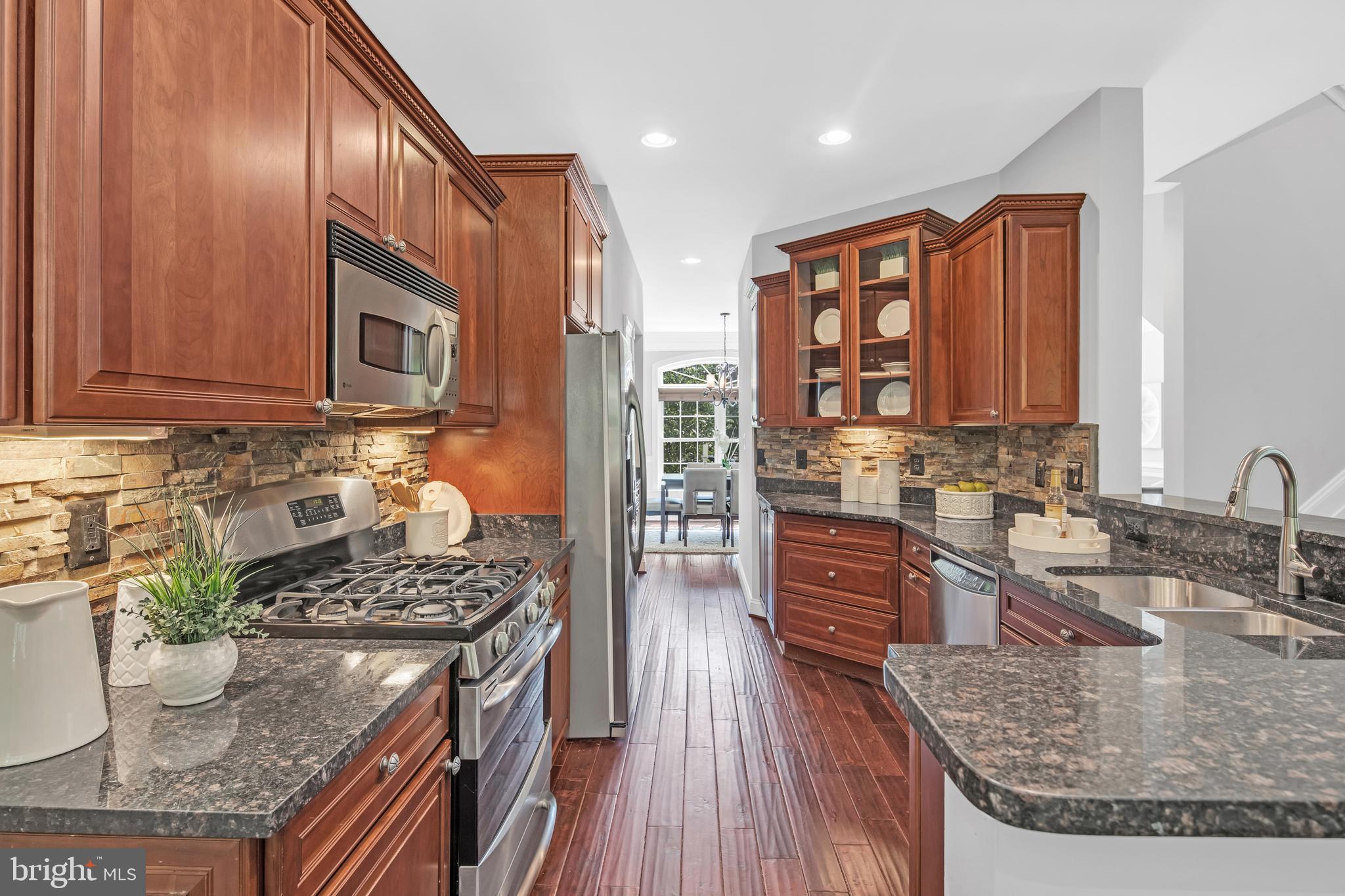 20366 Center Brook Sq