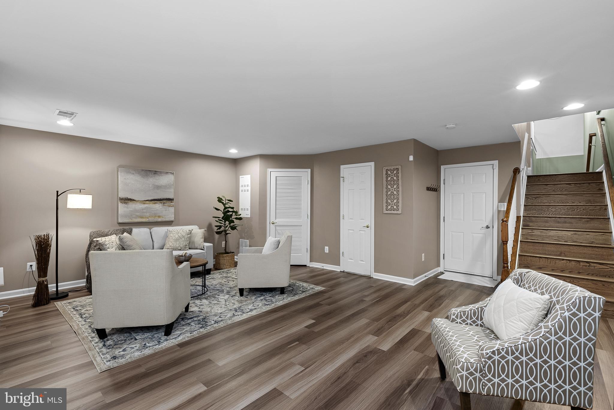 20360 Center Brook Sq