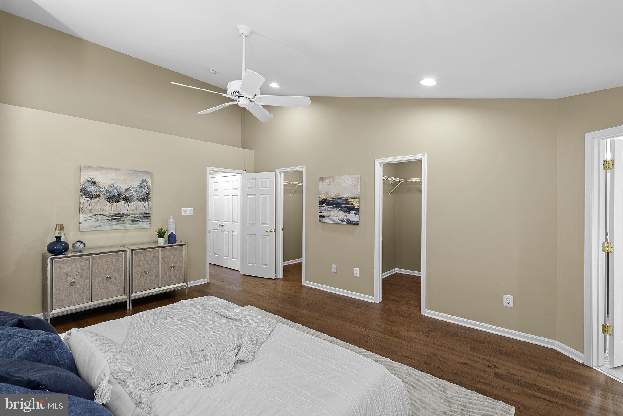 20360 Center Brook Sq