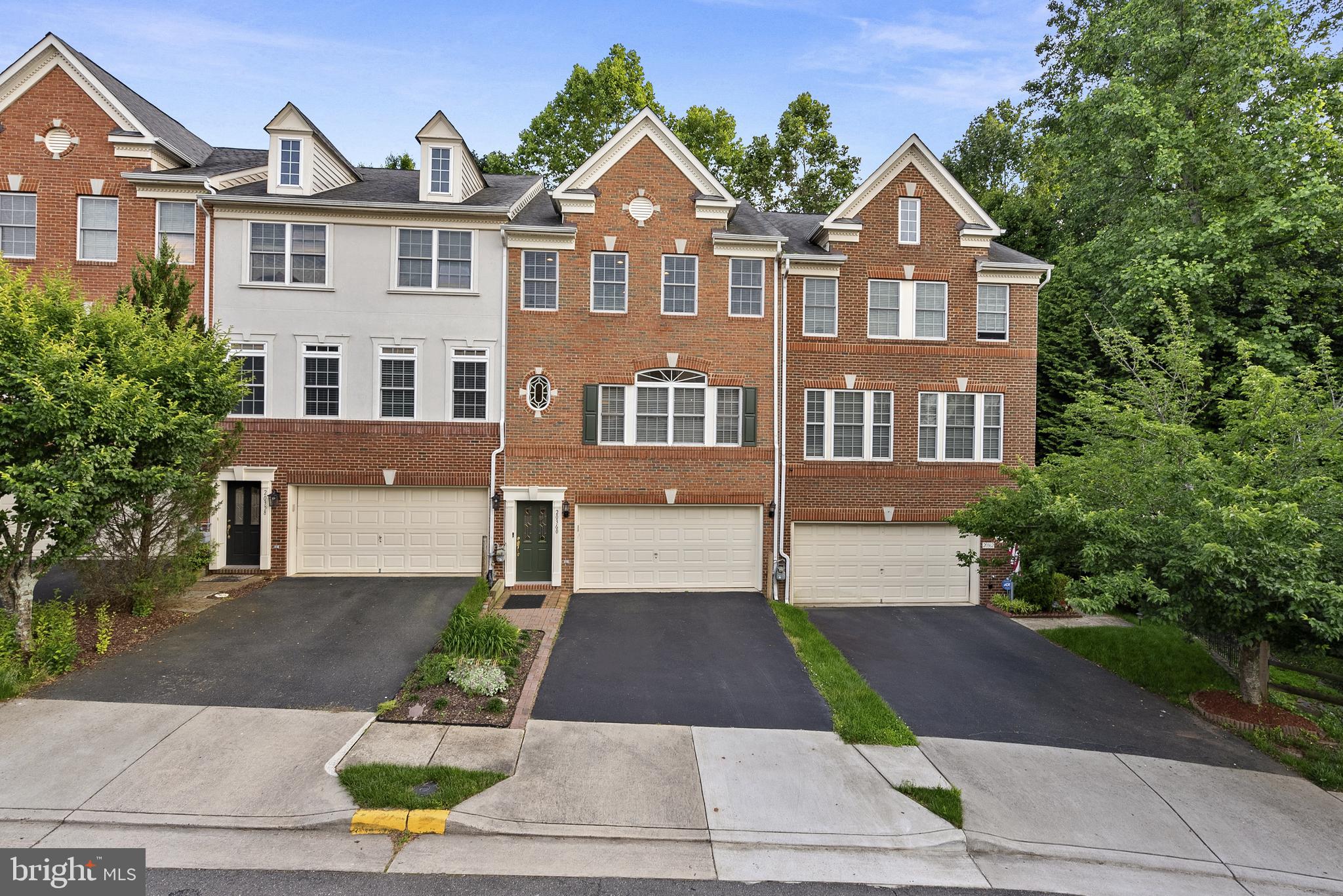 20360 Center Brook Sq