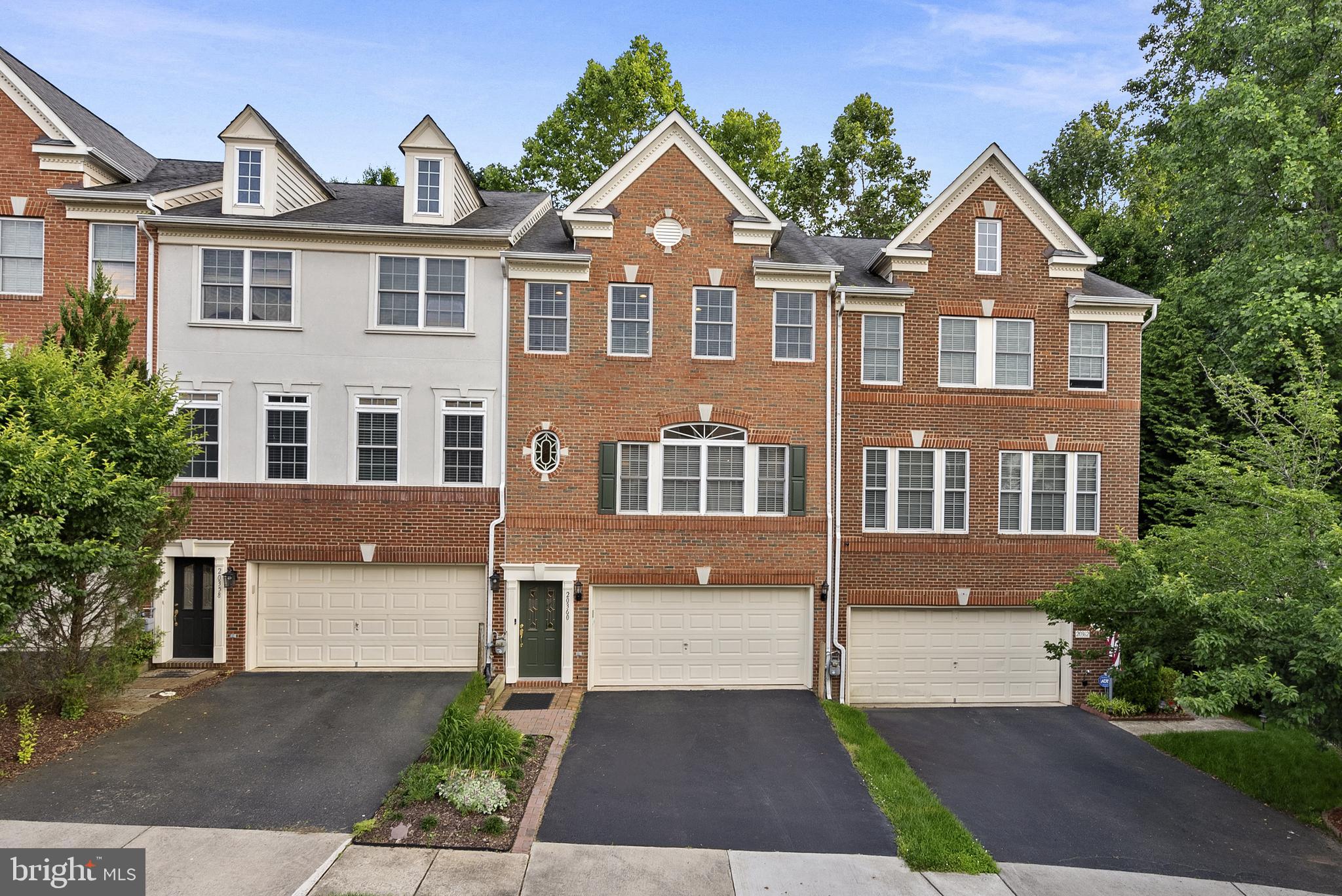 20360 Center Brook Sq