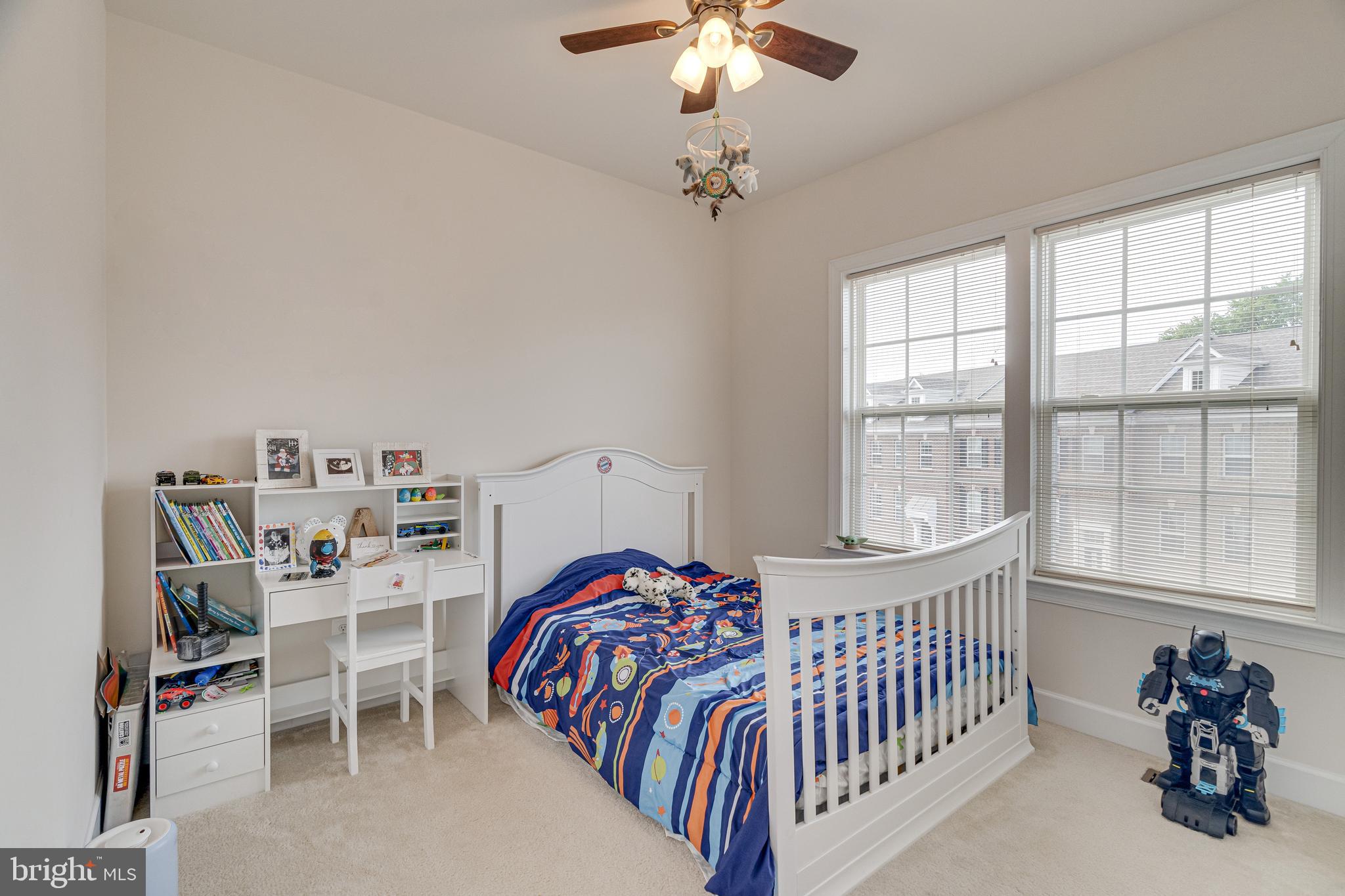 20220 CENTER BROOK SQ