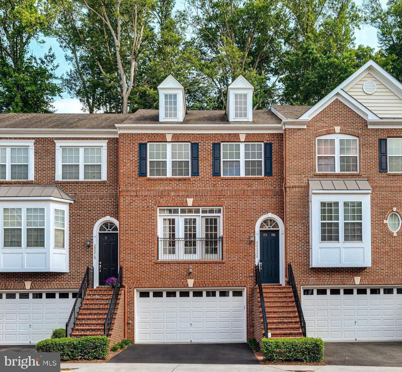 20220 CENTER BROOK SQ
