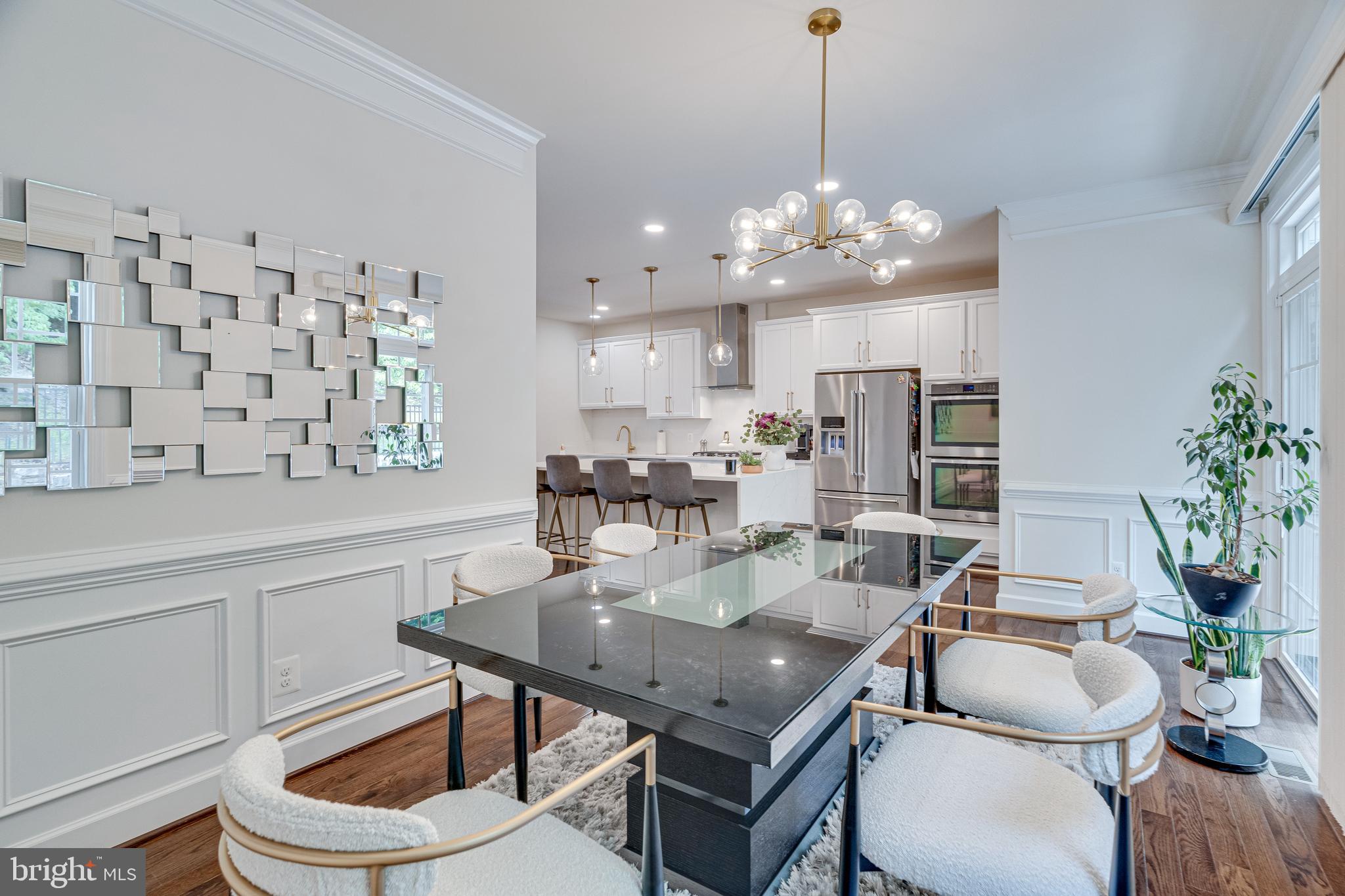 20220 CENTER BROOK SQ