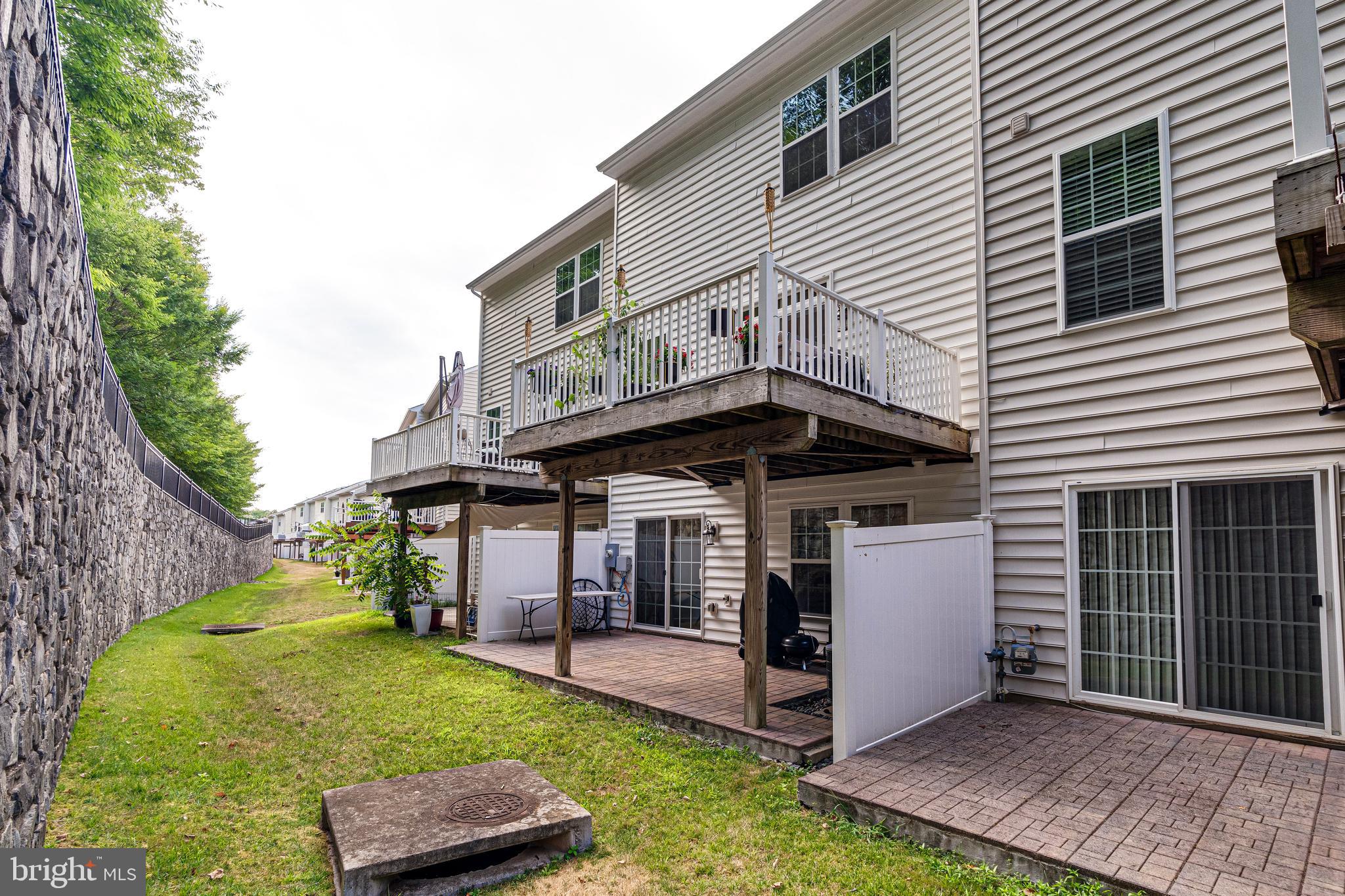 20220 CENTER BROOK SQ
