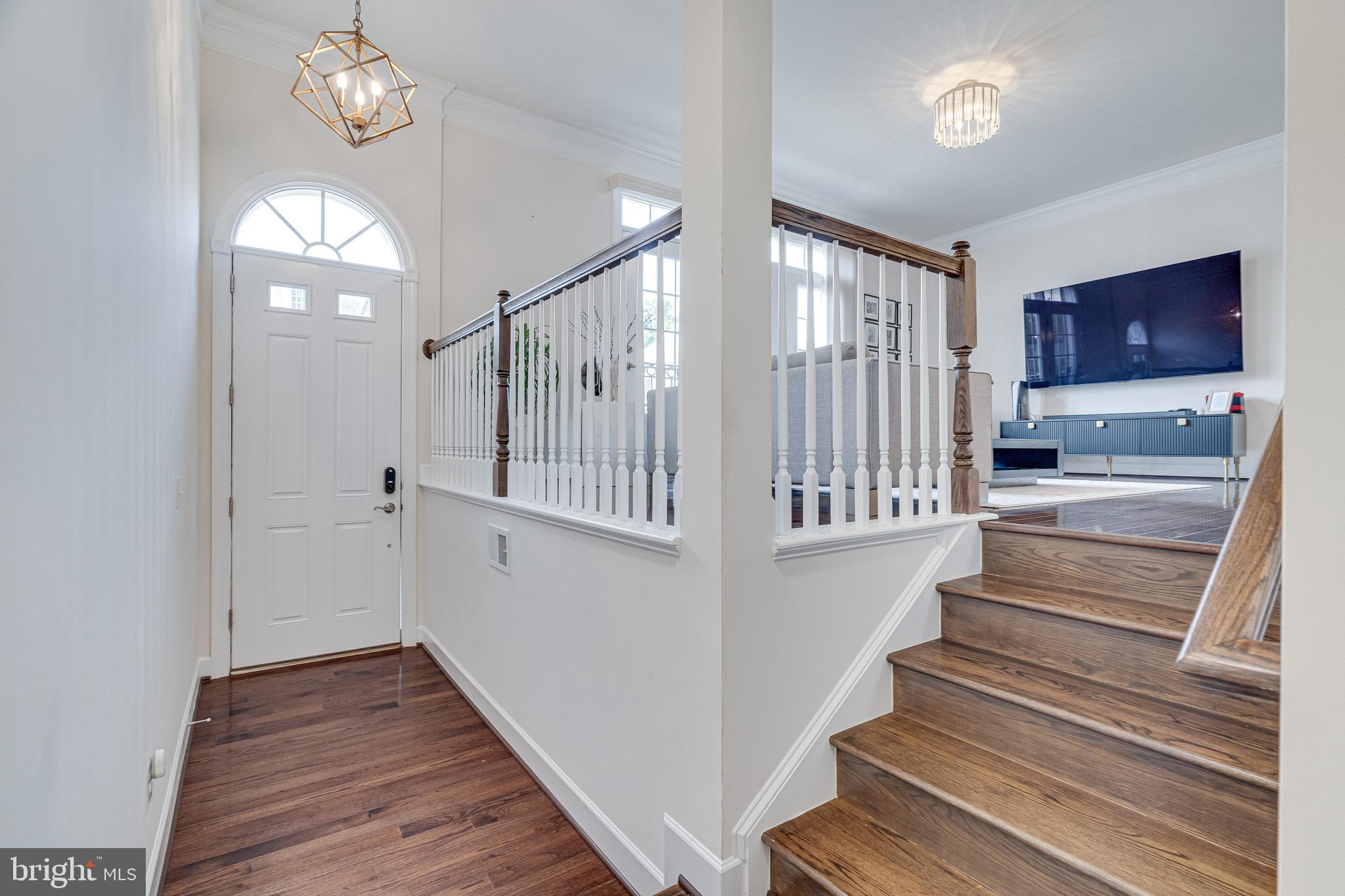 20220 CENTER BROOK SQ