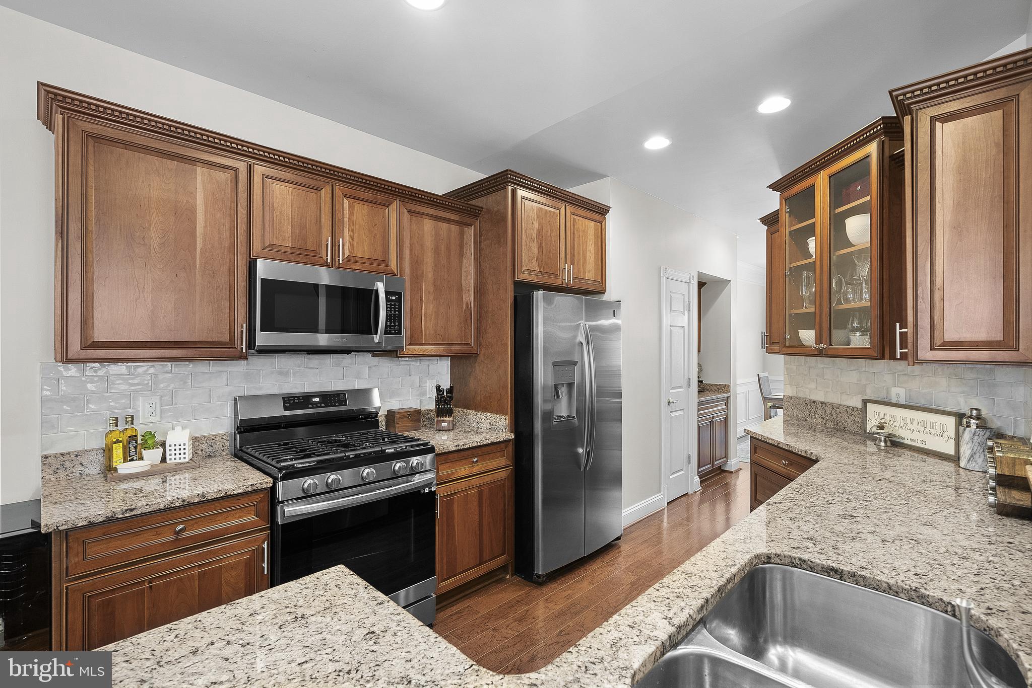 20351 Center Brook Sq