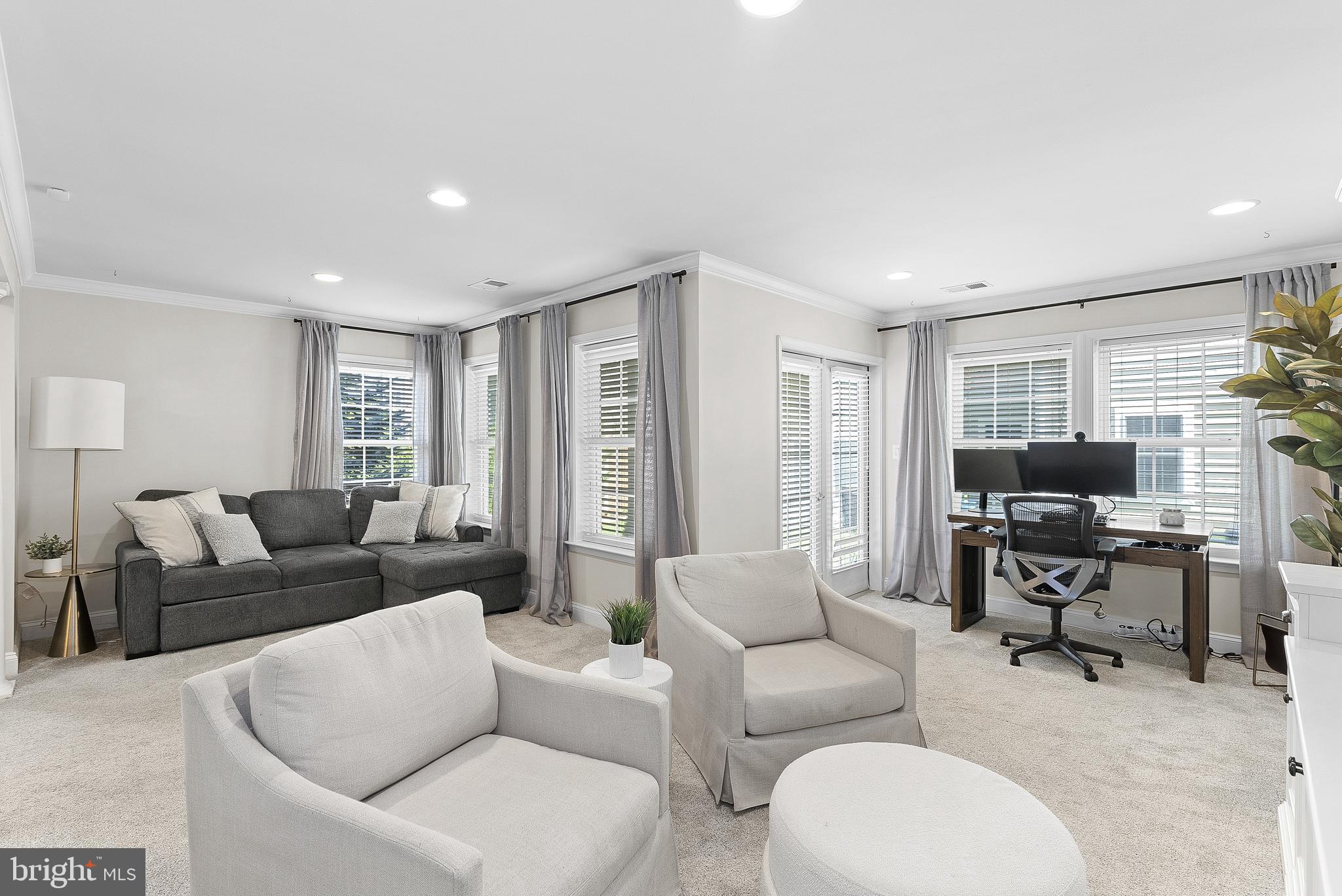 20351 Center Brook Sq