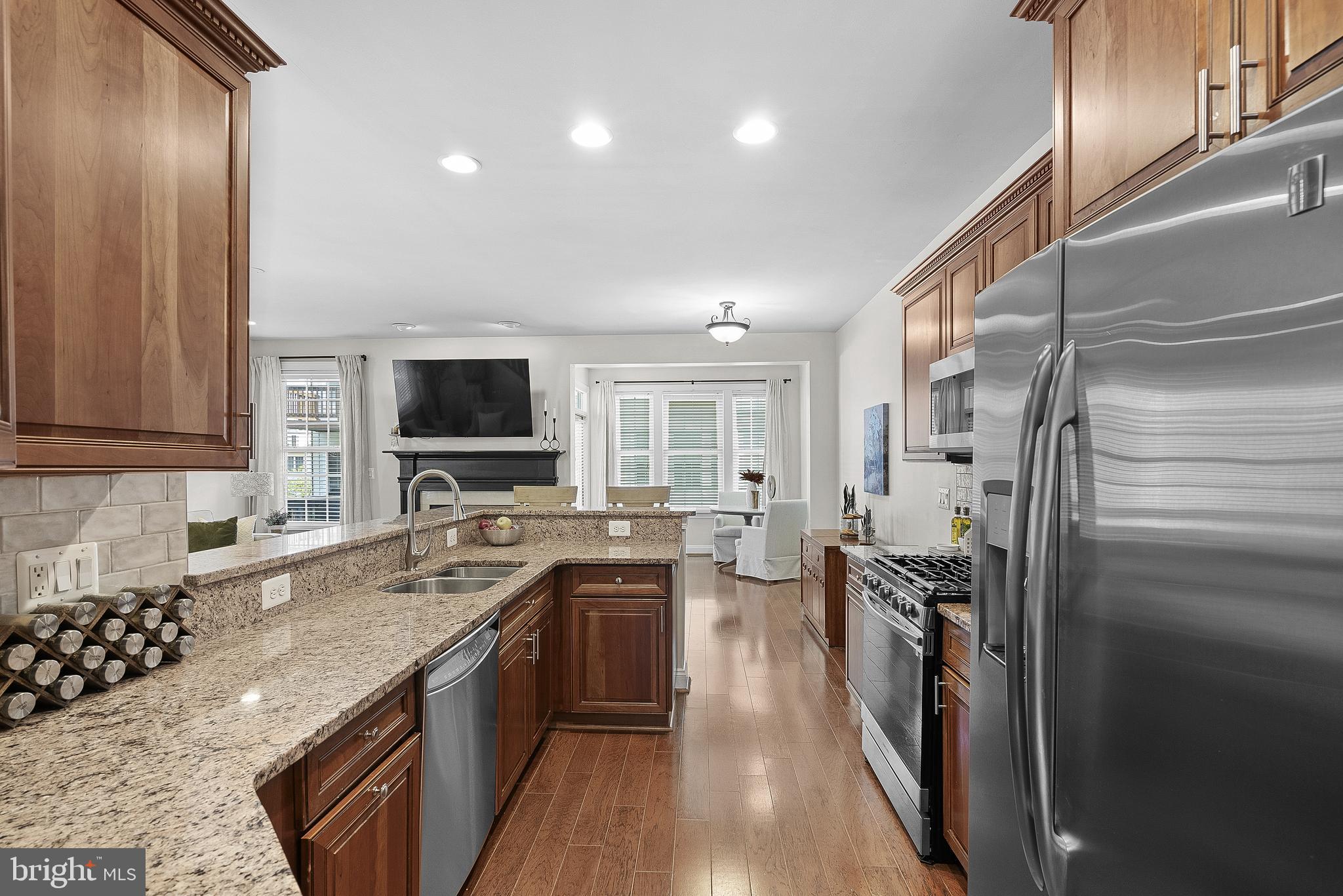20351 Center Brook Sq