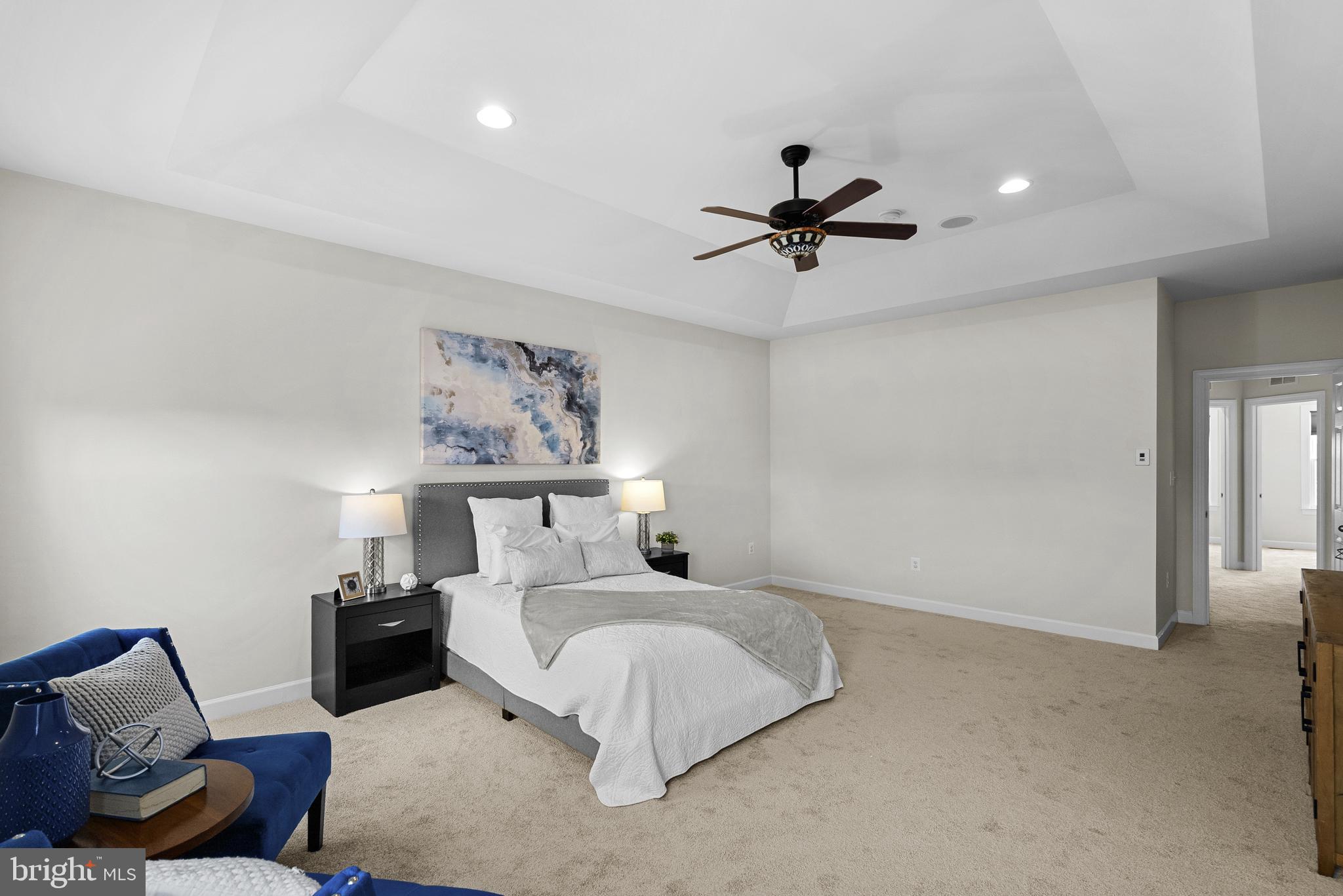 1543 Kinnaird Ter NE