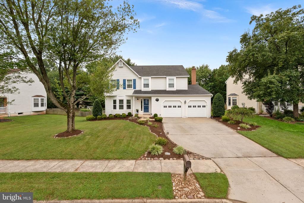 20049 GREAT FALLS FOREST DRIVE