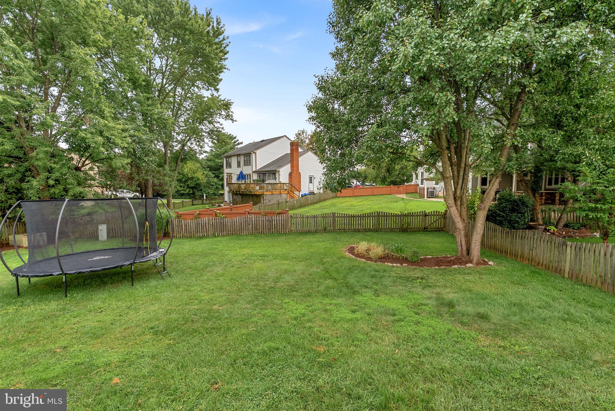 20049 GREAT FALLS FOREST DRIVE