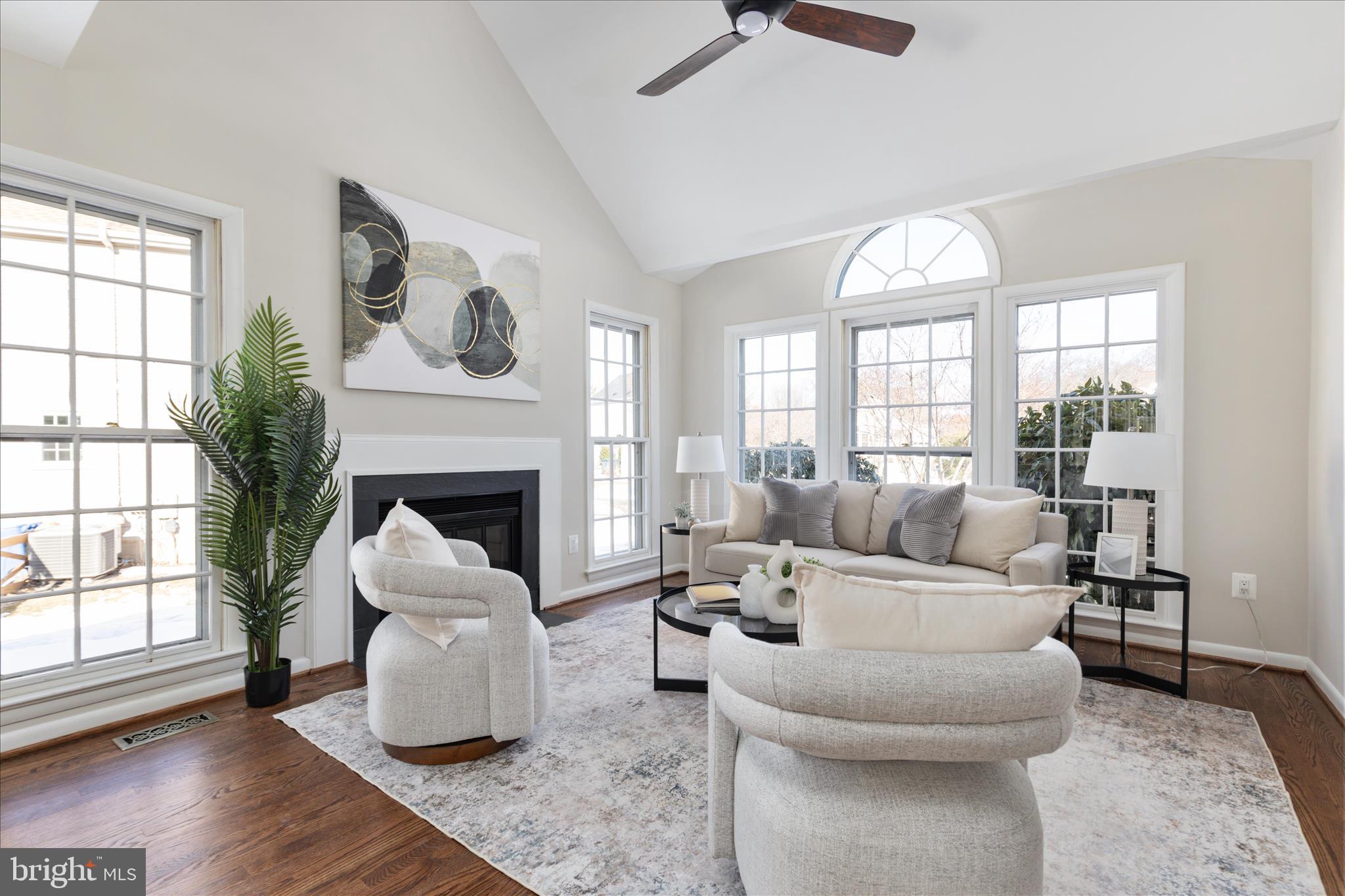 5 RAWLSTON COURT